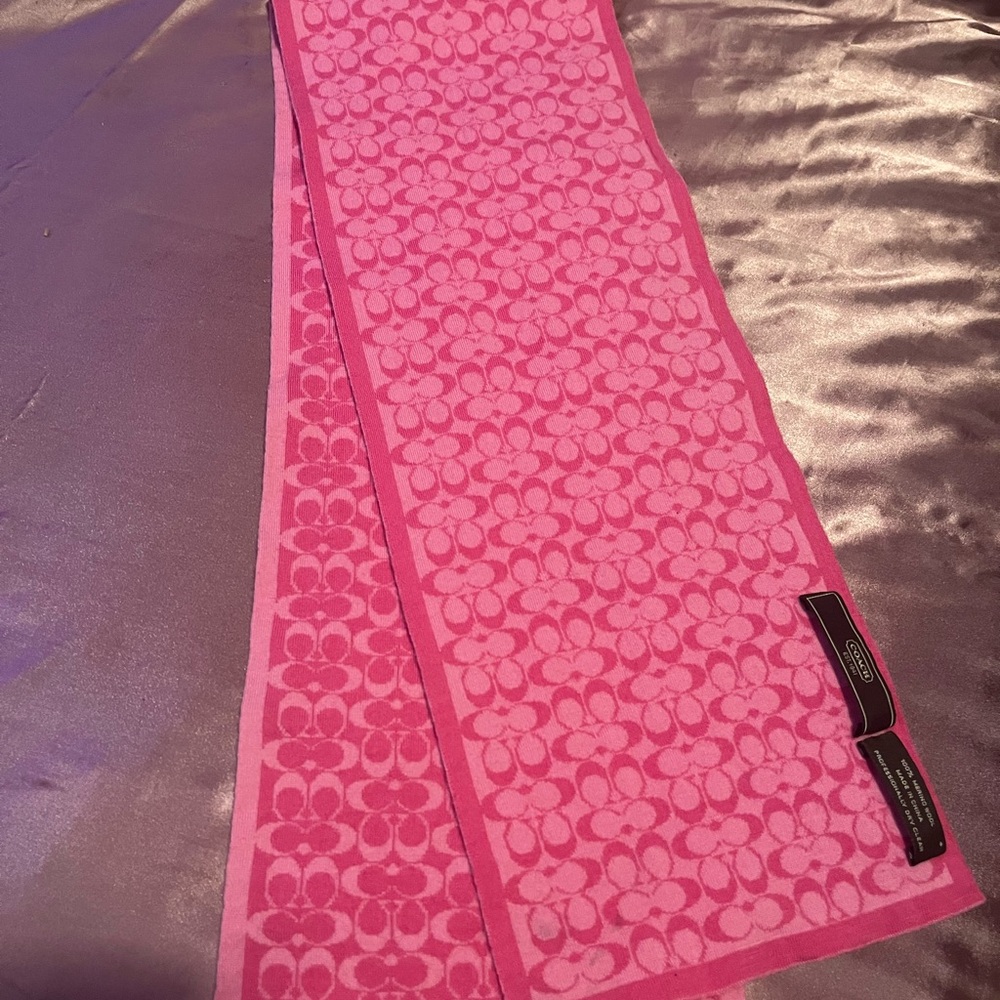 Beautiful two toned pink Coach scarf